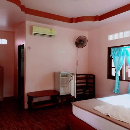 Silver Beach Bungalow Хаад Яо Экстерьер фото